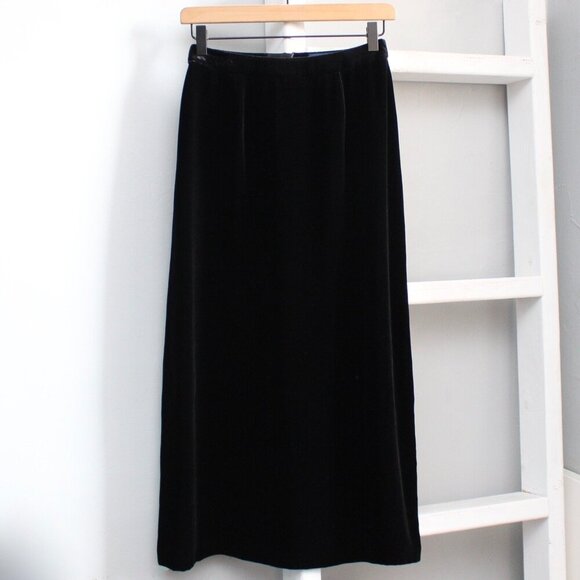 Ann Taylor Vintage Black Velvet Straight Maxi Skirt Size 2 Petite - Picture 1 of 4